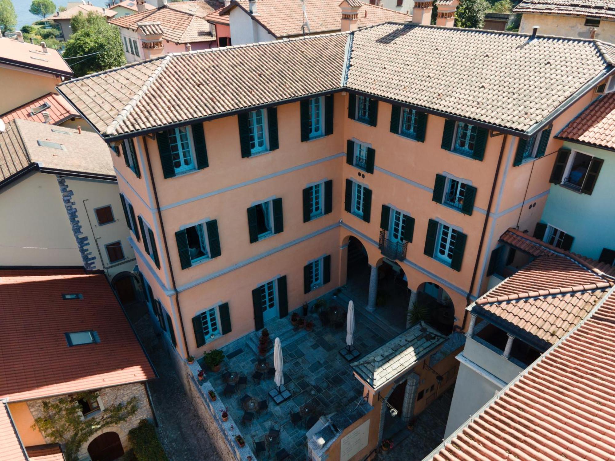 Апарт отель Palazzo Del Vicere Лезено Экстерьер фото