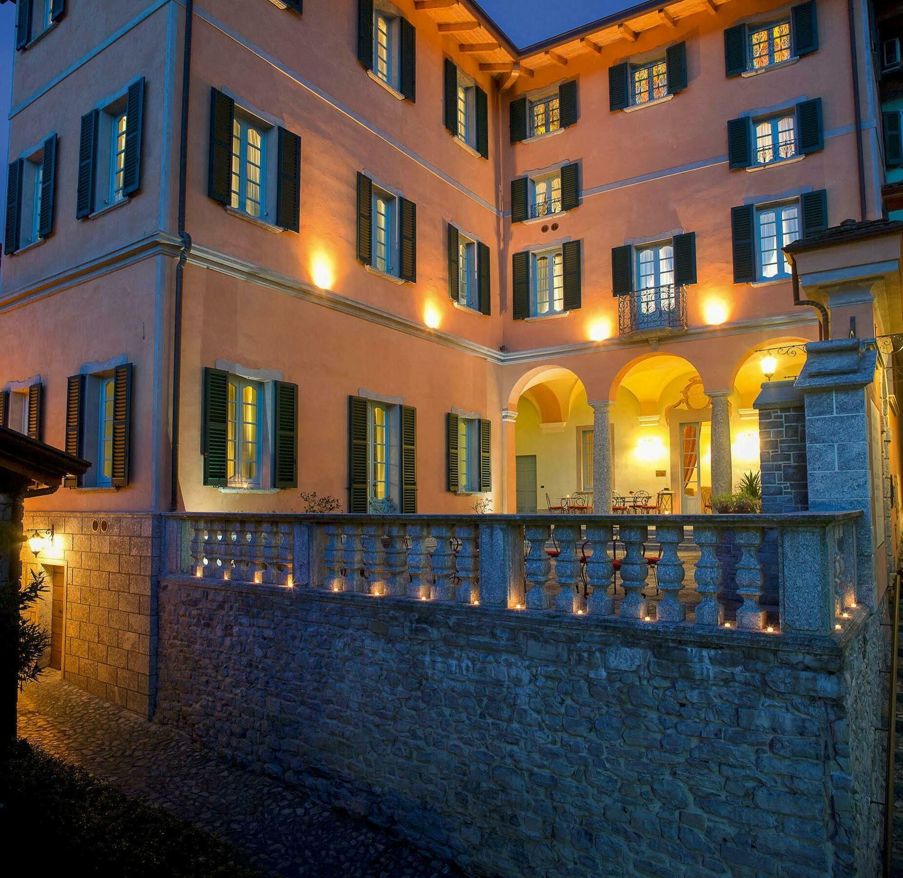 Апарт отель Palazzo Del Vicere Лезено Экстерьер фото